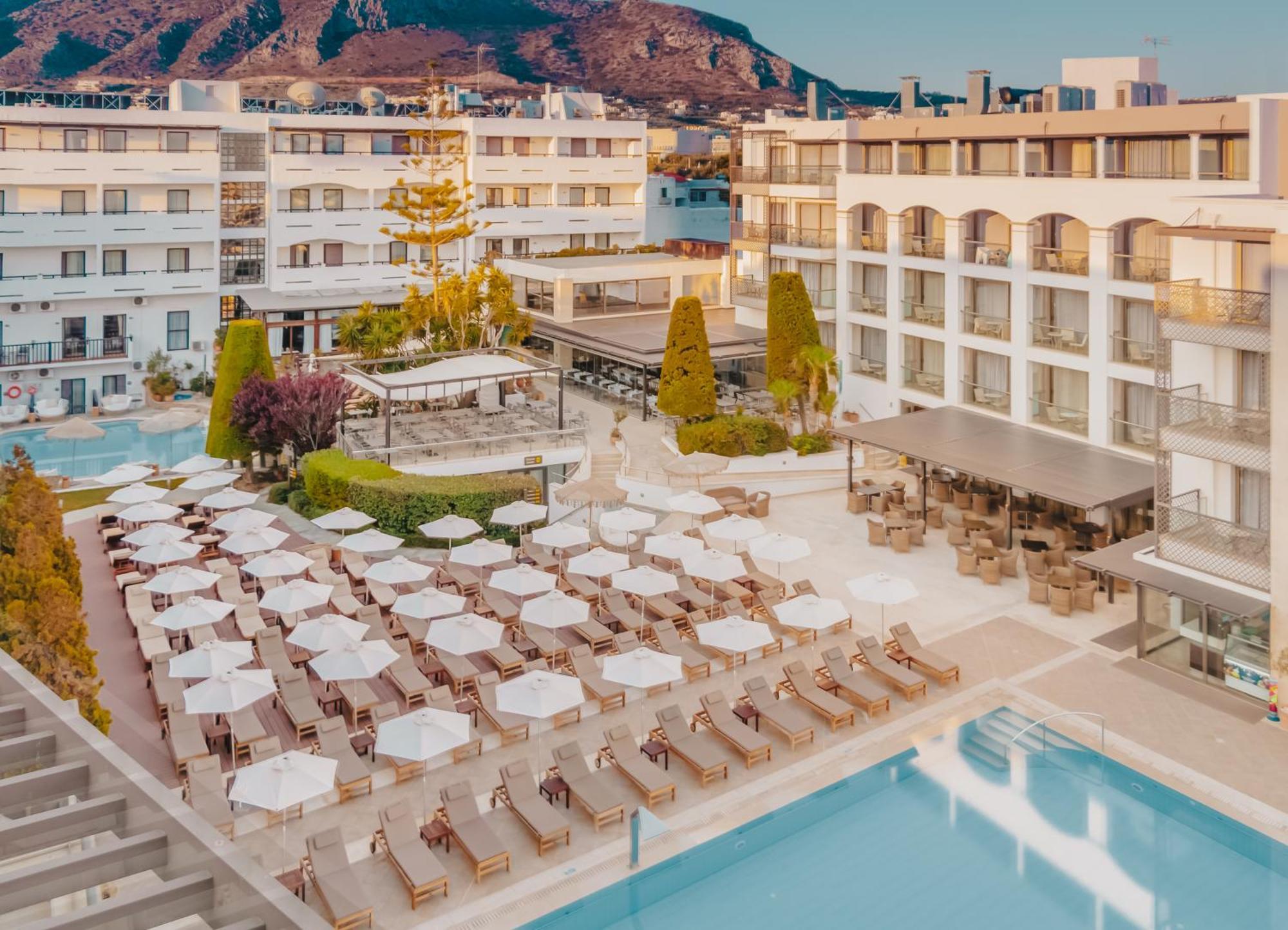 Albatros Spa & Resort Hotel Hersonissos  Exteriör bild